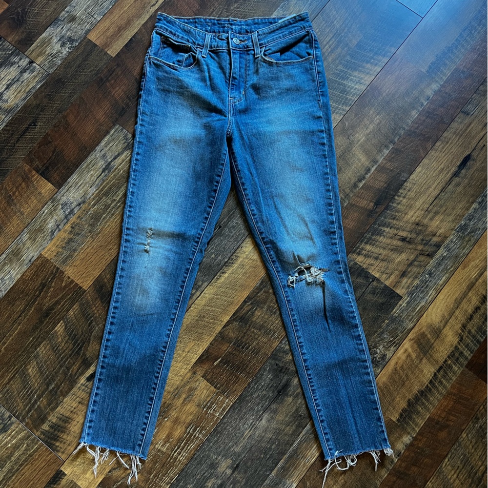 Levi's Distressed Blue Jeans for Women